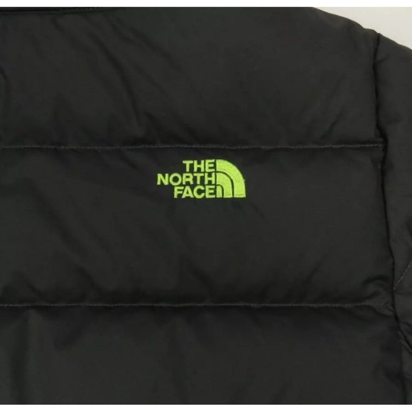 The North Face 550 Down Nuptse Quilted Boys Youth Full Zip Puffer Coat Jacket L - Picture 9 of 10